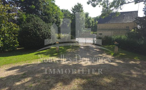 20 Minutes From The Sea : 19th C. Neogothic Style Chateau In Normandy