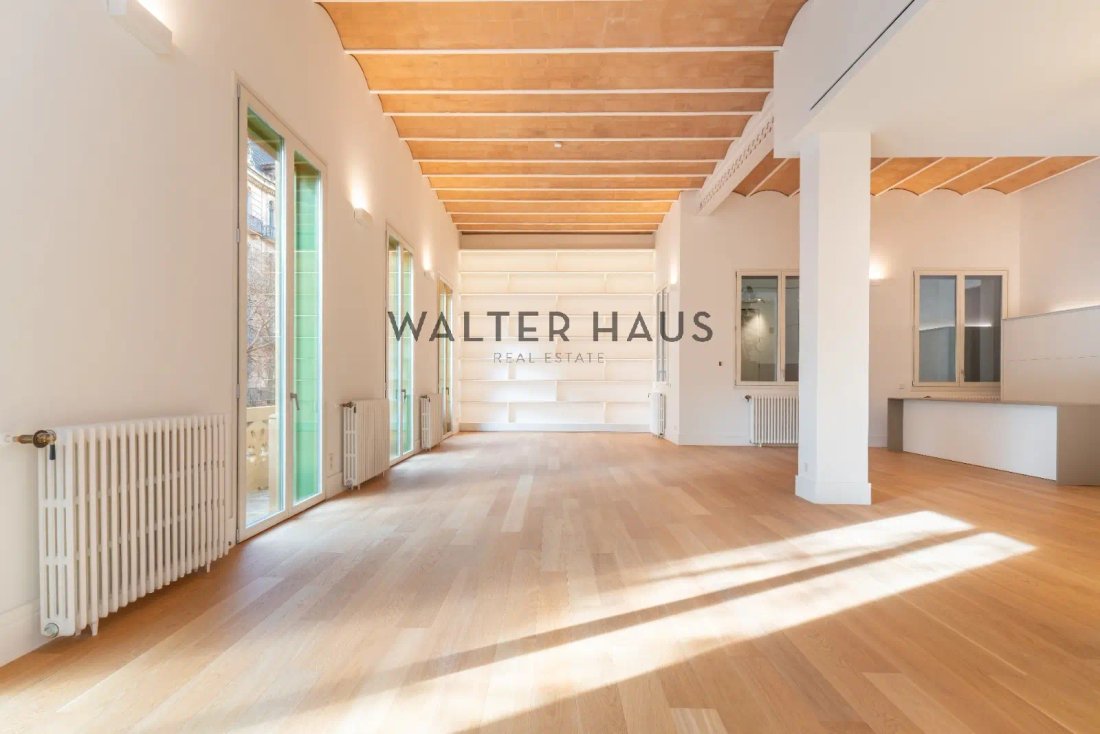 Apartment in Eixample, Barcelona, Spain 3 - 15541029