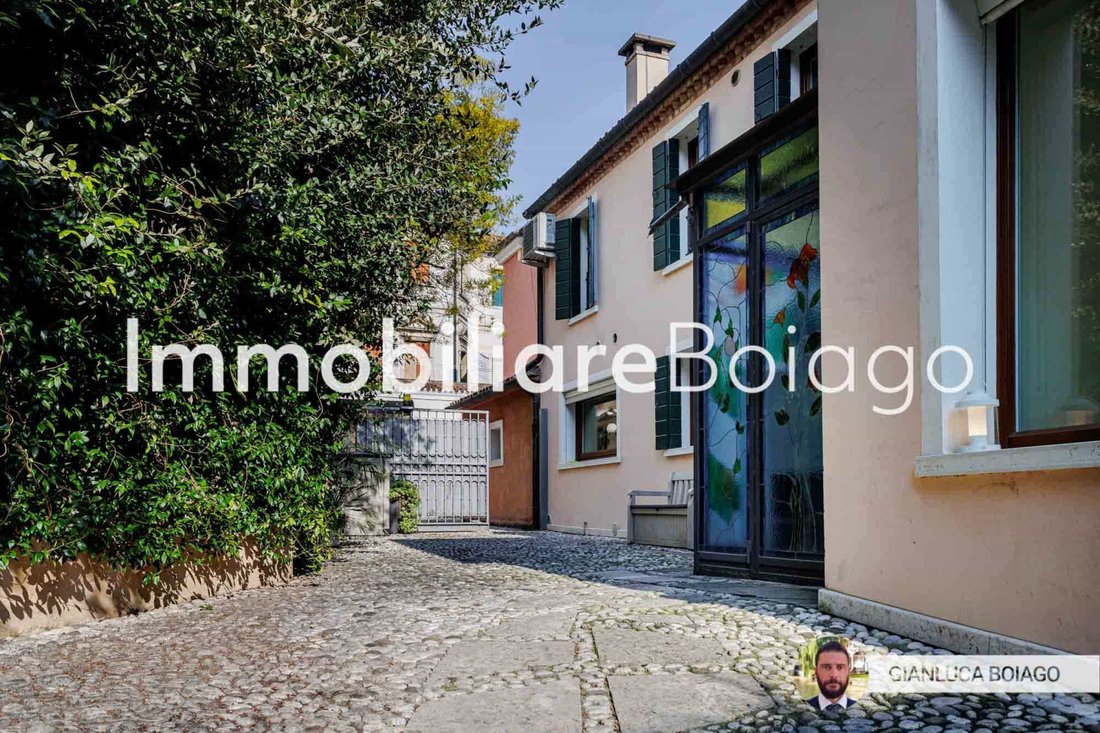 House in Piazza Del Grano - Maggiore, Treviso, Italy 4 - 16568947