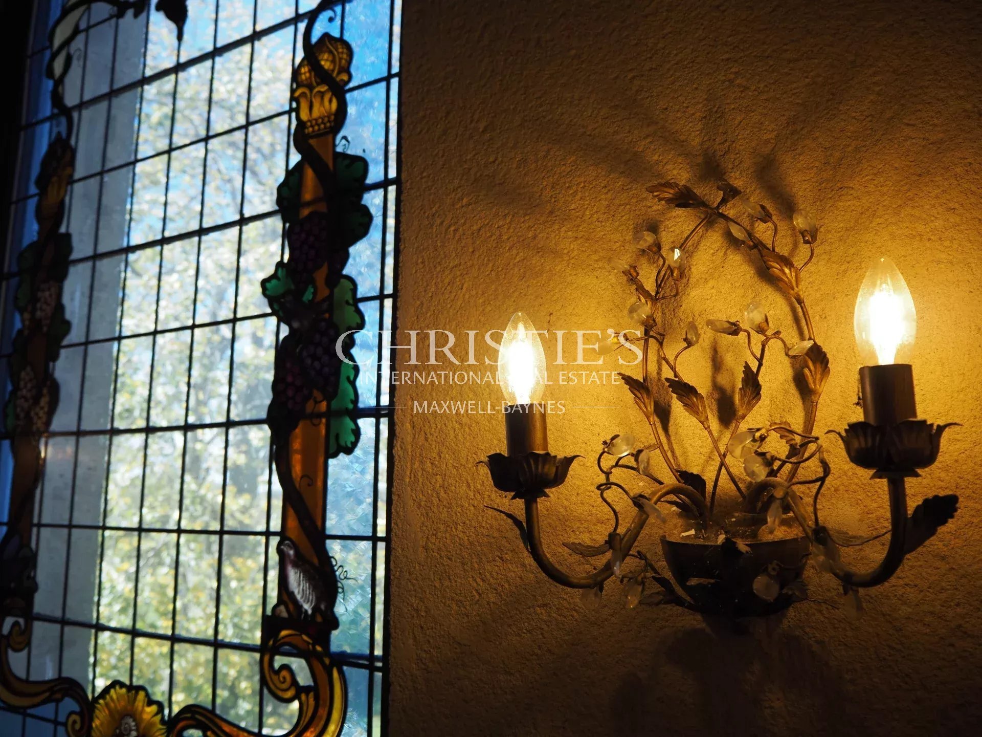 Saint Emilion Region A Charming Château With A Few Vines
