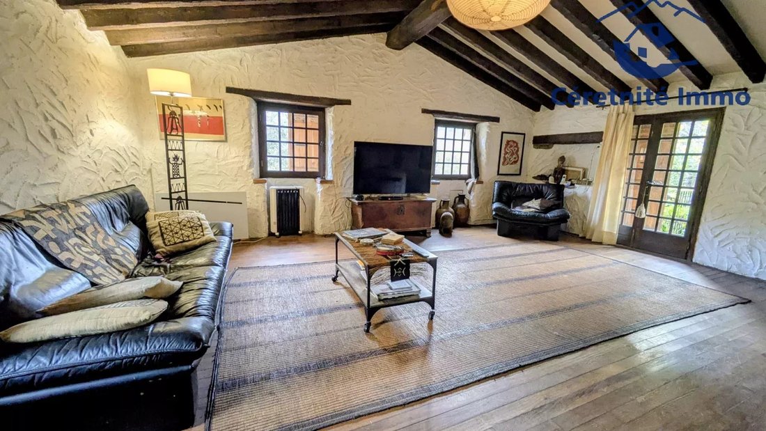 Country House in Reynes, Occitania, France 3 - 16570860