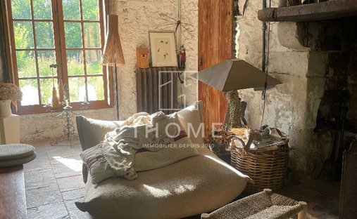 Castle for Sale in Savennières, Pays de la Loire, France