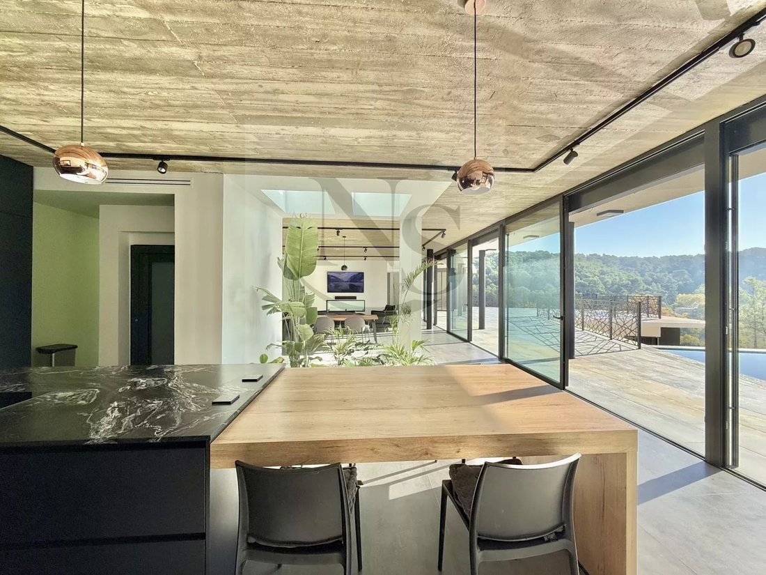 Villa in Est-Repentance-Les Trois Bons Dieux, Aix-en-Provence, France 5 - 14885059