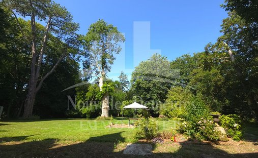 20 Minutes From The Sea : 19th C. Neogothic Style Chateau In Normandy