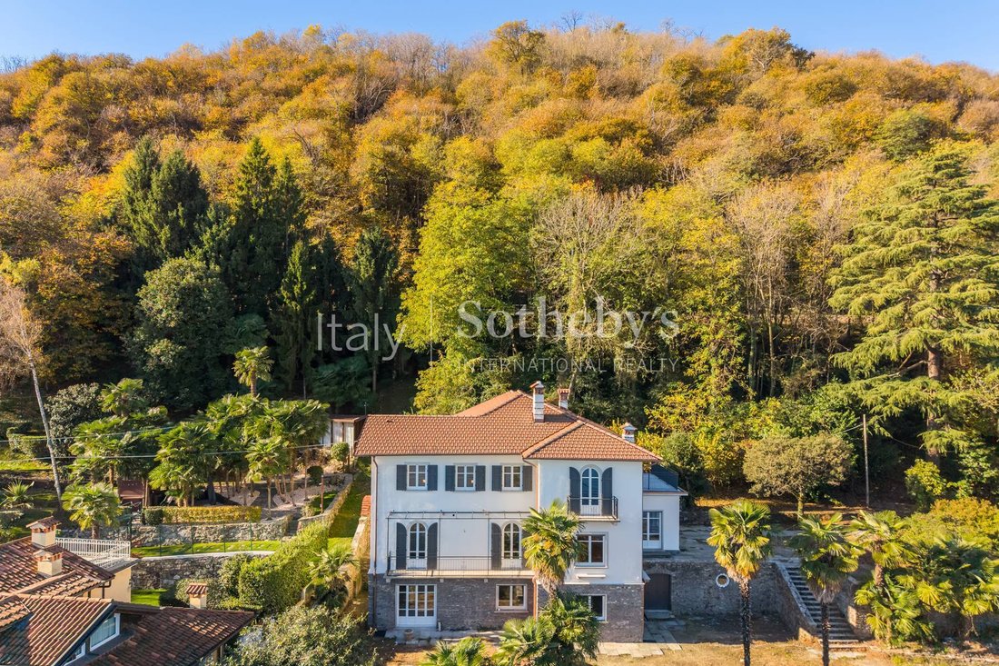 House in Stresa, Piedmont, Italy 2 - 16021387