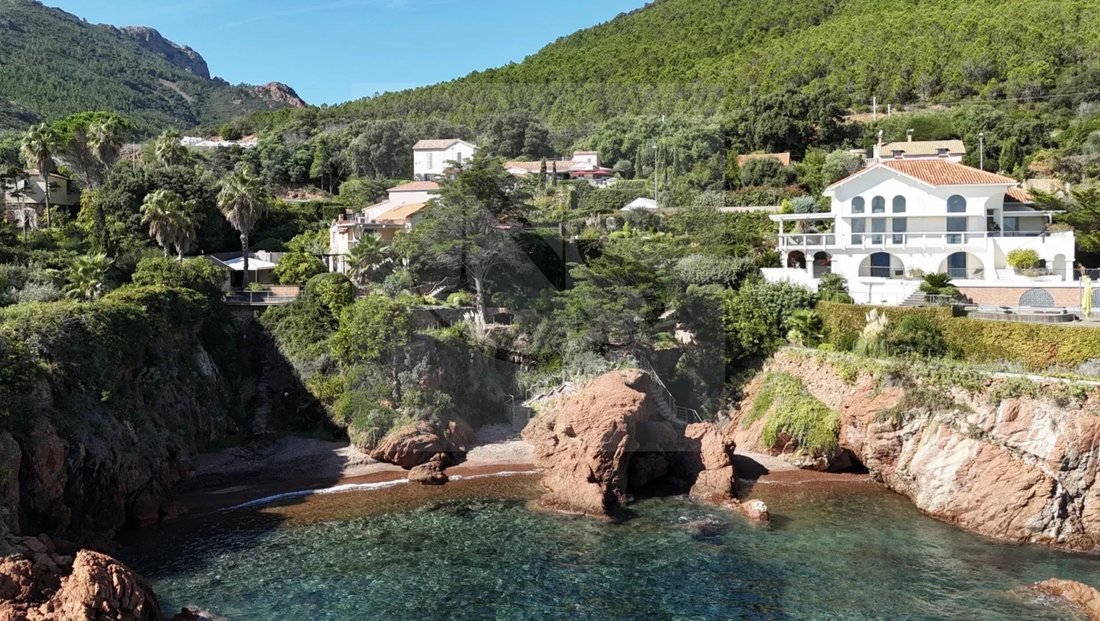 Villa a Le Dramont-Agay-Anthéor-Le Trayas, Saint-Raphaël, Francia 4 - 15515695