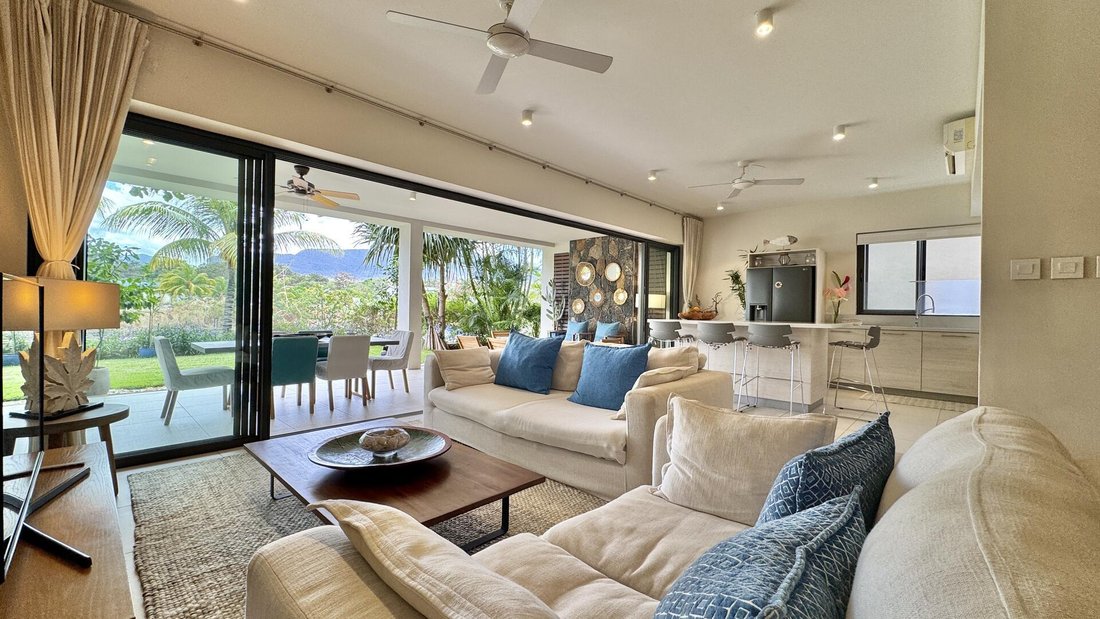 Apartment in Black River, Rivière Noire District, Mauritius 1 - 16569443
