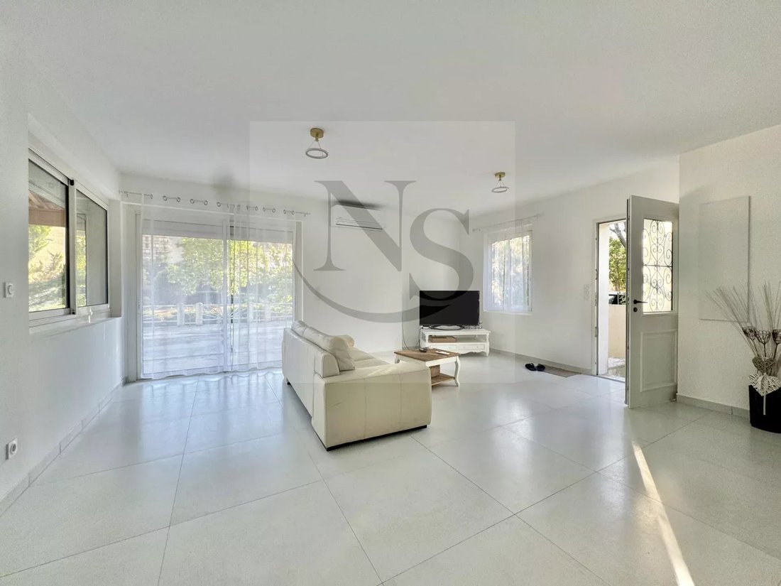 Villa in Aix-en-Provence, Provence-Alpes-Côte d'Azur, France 4 - 14822279