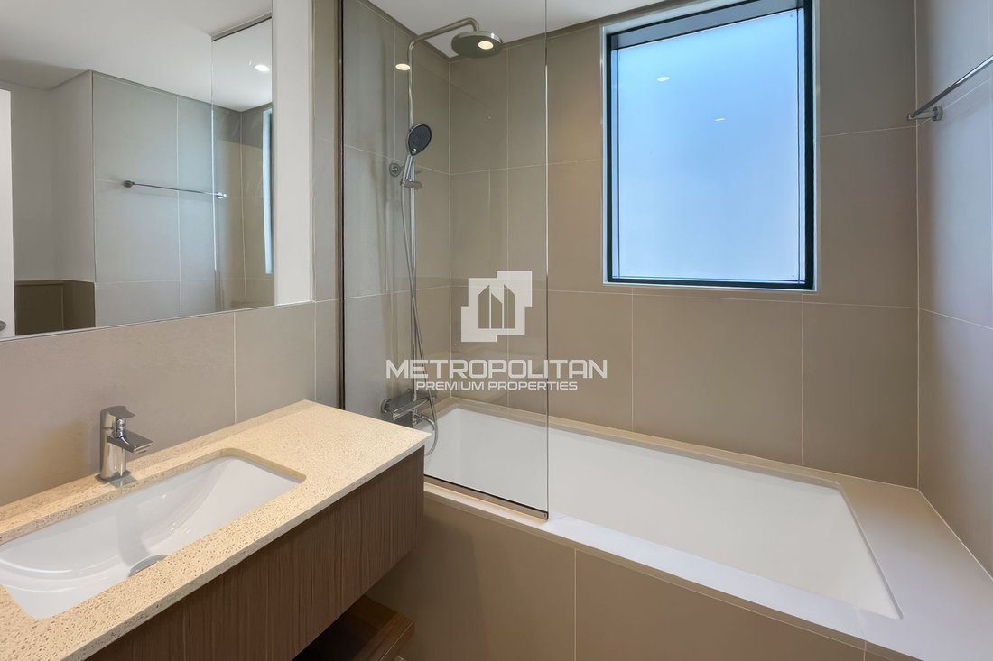 Townhouse in Dubai South Golf District, Dubai, United Arab Emirates 4 - 16570152