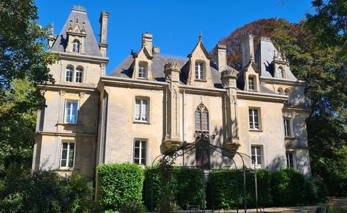 20 Minutes From The Sea : 19th C. Neogothic Style Chateau In Normandy
