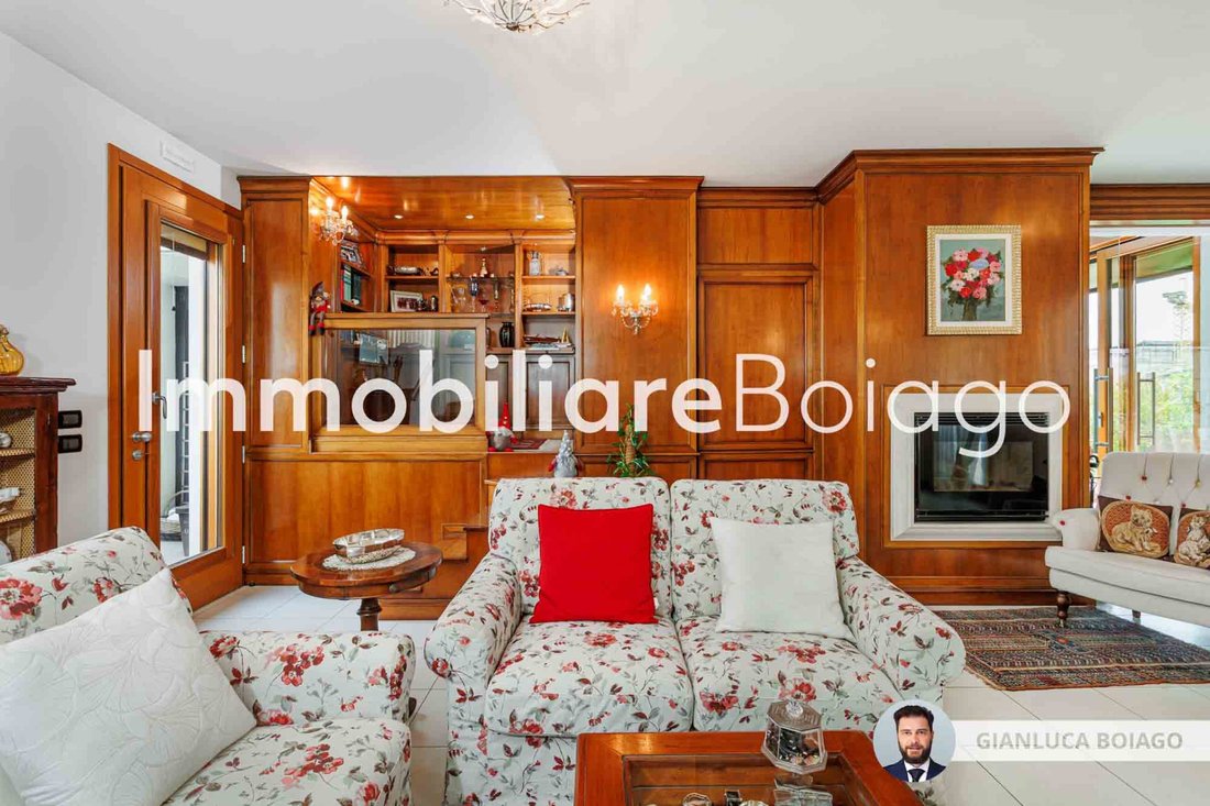 Penthouse in Saint Mary Del Rovere, Treviso, Italy 2 - 16568870