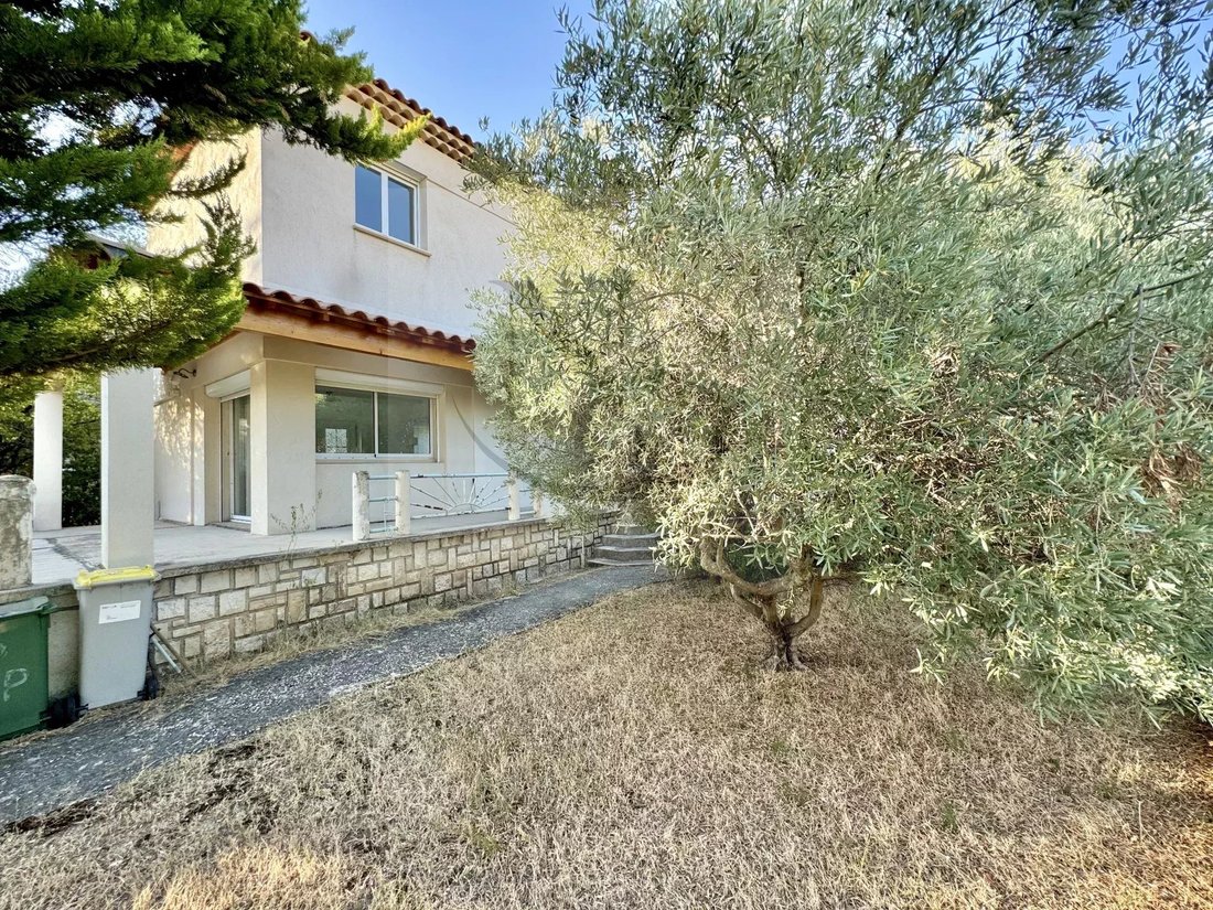 Villa in Aix-en-Provence, Provence-Alpes-Côte d'Azur, France 1 - 14822279