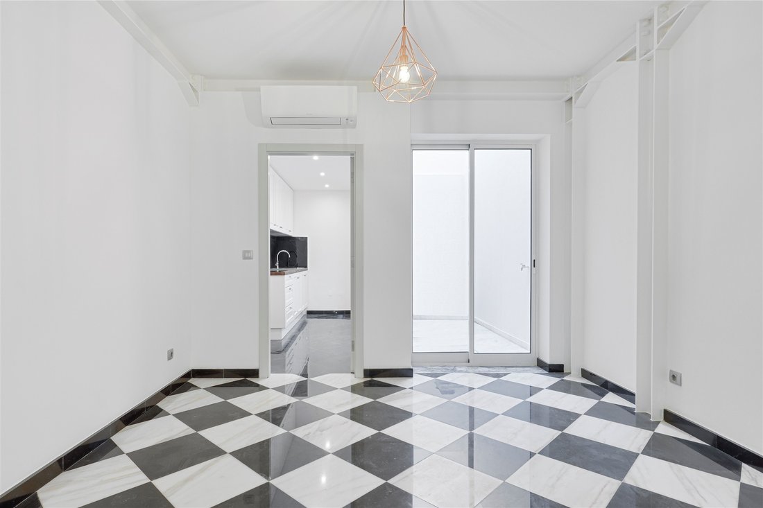 House in Misericordia, Lisbon, Portugal 3 - 16572472