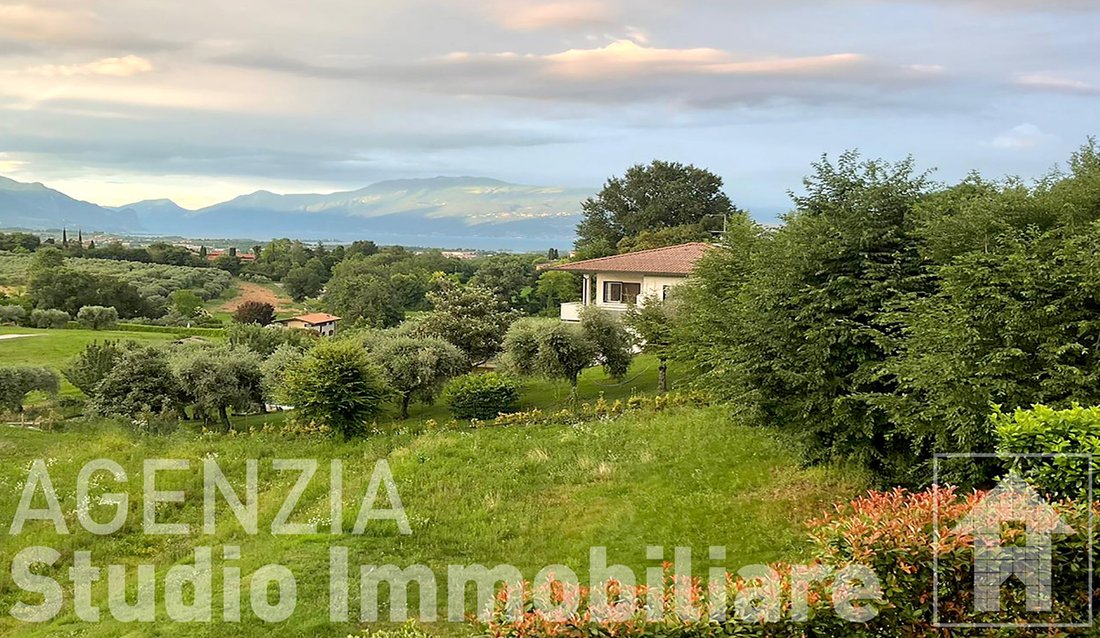 Villa in Soiano del Lago, Lombardy, Italy 3 - 16570742