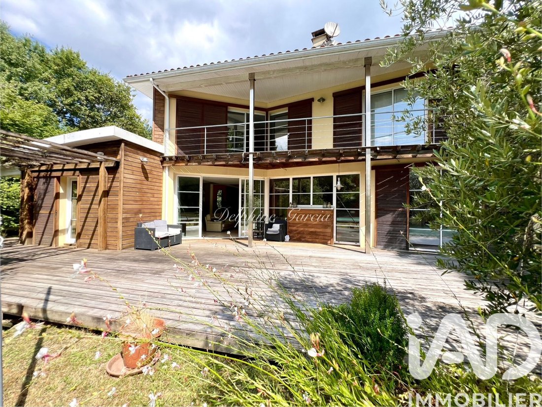 House in Salles, Nouvelle-Aquitaine, France 3 - 16570519