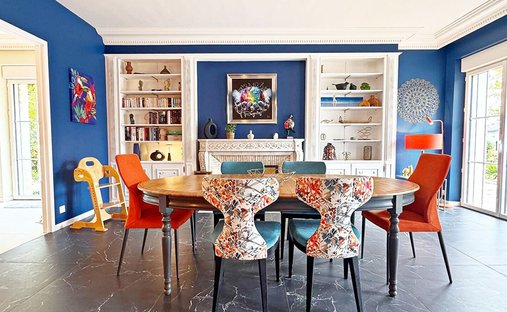 An Incredible Real Estate Asset Overlooking The Ria.