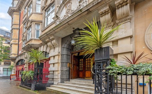 Apartment in Marylebone, Westminster, England 1