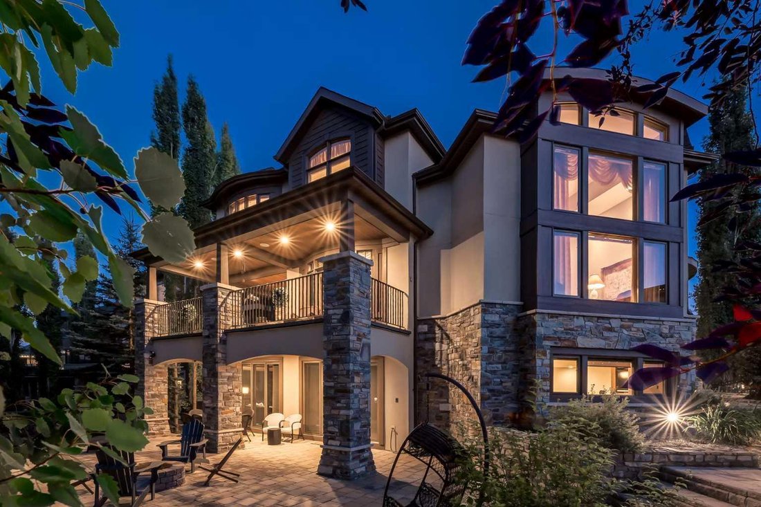 Casa en Calgary, Alberta, Canadá 3 - 16570380