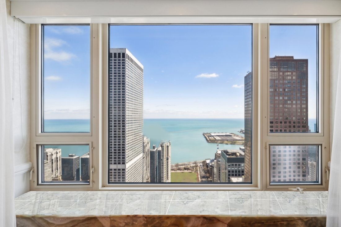 Condo in Chicago, Illinois, United States 2 - 14155038