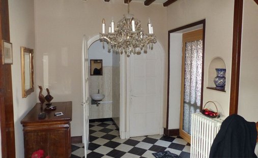 An Incredible Real Estate Asset Overlooking The Ria.