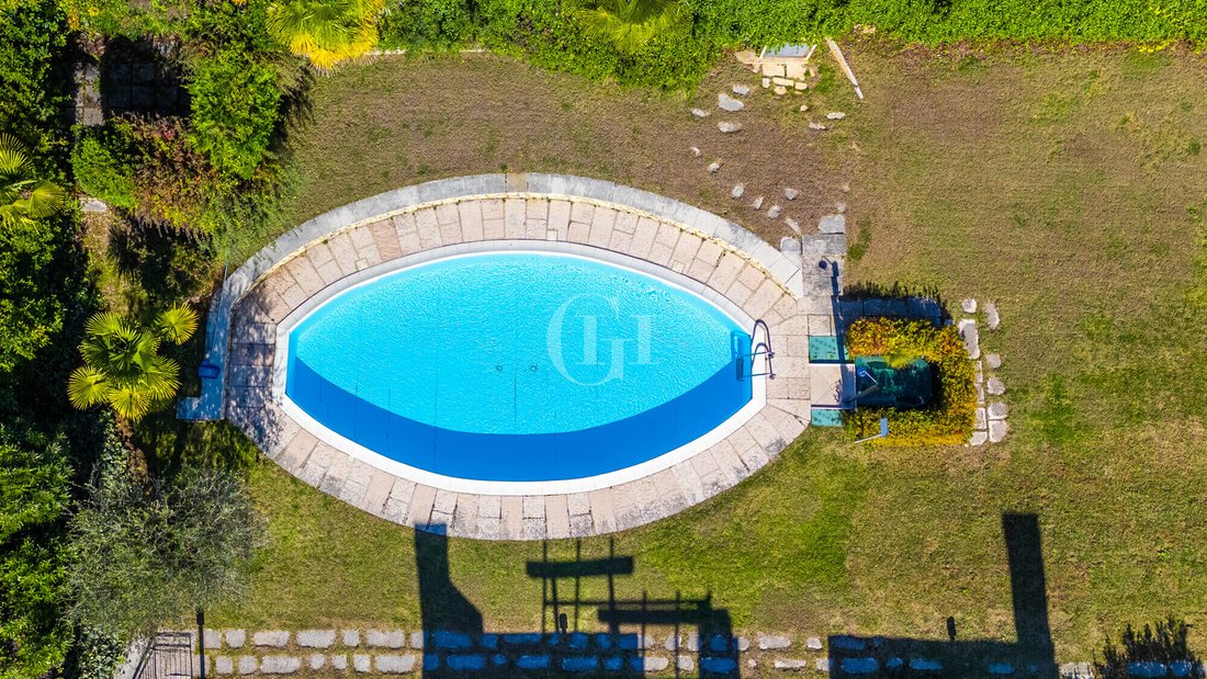 Apartment in Garda, Veneto, Italy 4 - 16572827