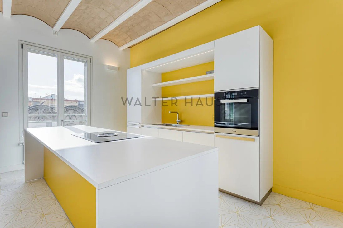 Apartment in Eixample, Barcelona, Spain 4 - 16309847