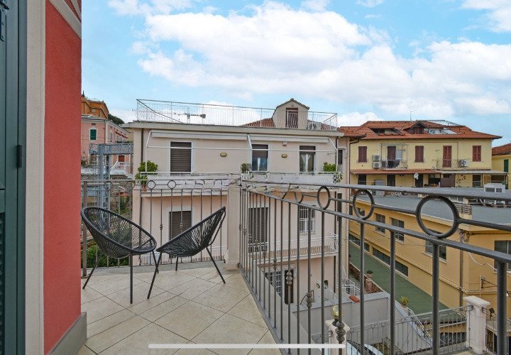 Apartment in Central Hill, Alassio, Liguria 1 - 16568971