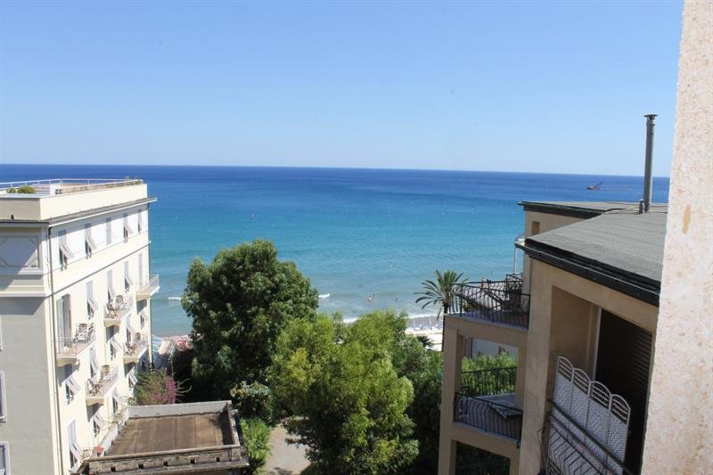 Apartment in Central Hill, Alassio, Liguria 1 - 16568659