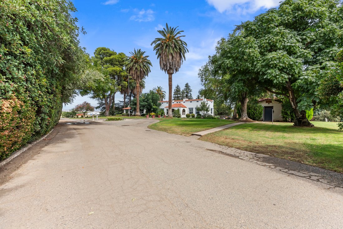 Indart Ranch In Clovis, California, United States For Sale (16570395)