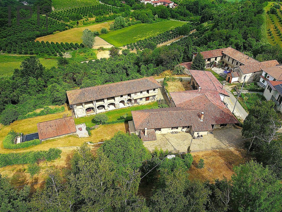 Country House in Cessole, Piedmont, Italy 1 - 16568759