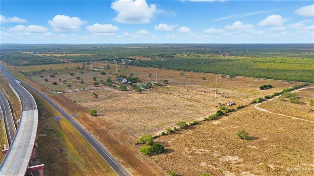 House in Falfurrias, Texas, United States 5 - 16570733