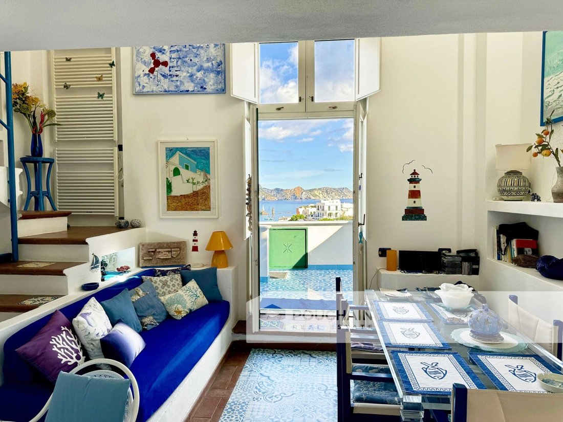 Apartment in Ponza Island, Lazio, Italy 1 - 16569128