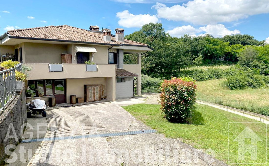 Villa in Soiano del Lago, Lombardy, Italy 2 - 16570742