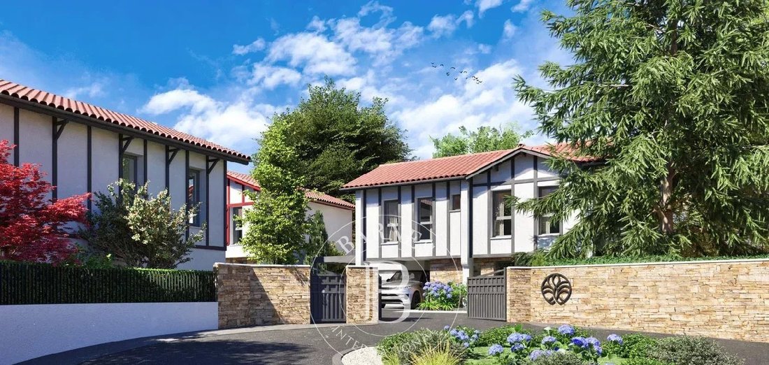 House in Anglet, Nouvelle-Aquitaine, France 2 - 16569243