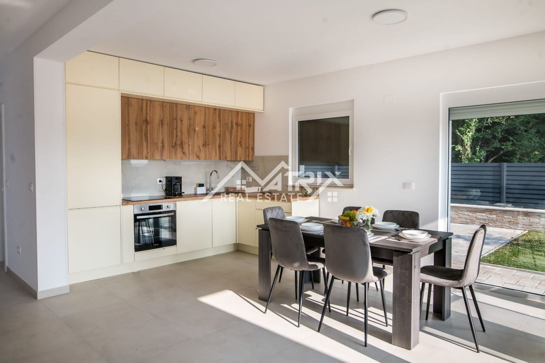 House in Umag, Istria County, Croatia 3 - 16571431