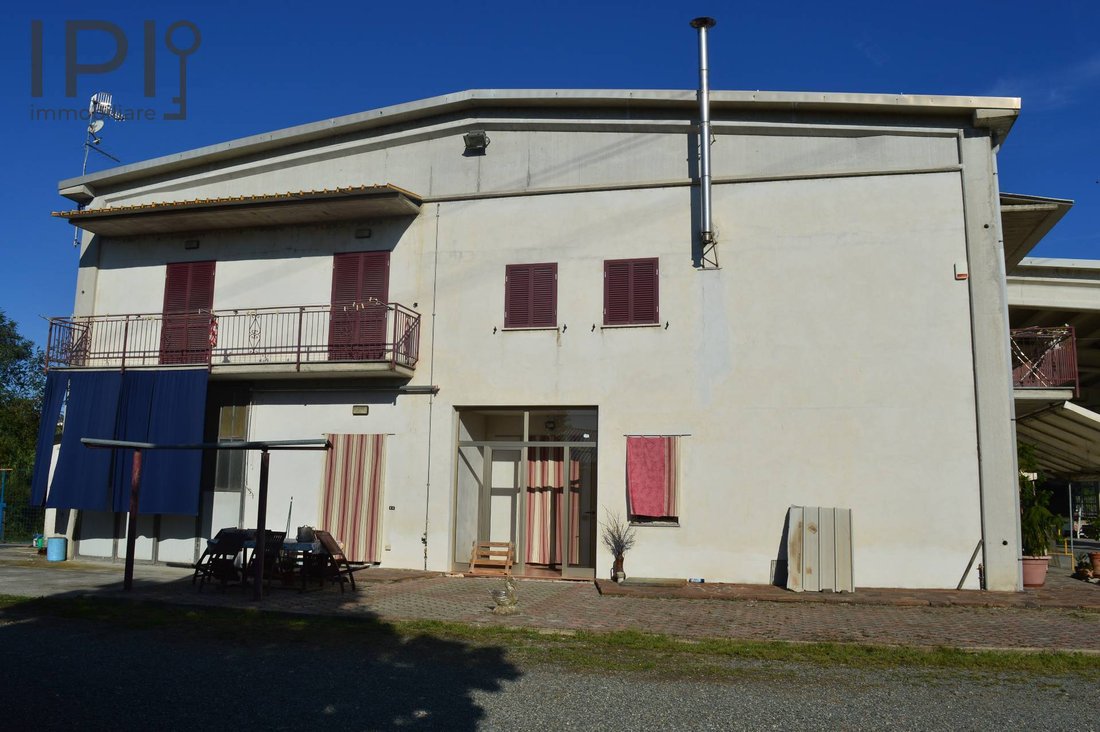 House in Bistagno, Piedmont, Italy 2 - 16568834