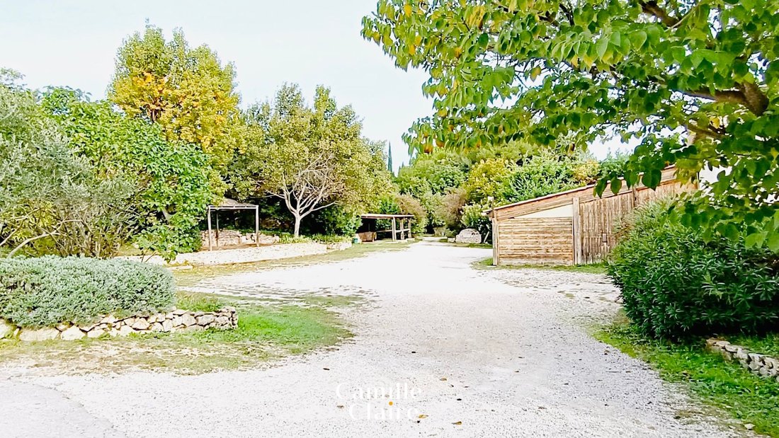 Anwesen in Ventabren, Provence-Alpes-Côte d'Azur, Frankreich 2 - 16572899