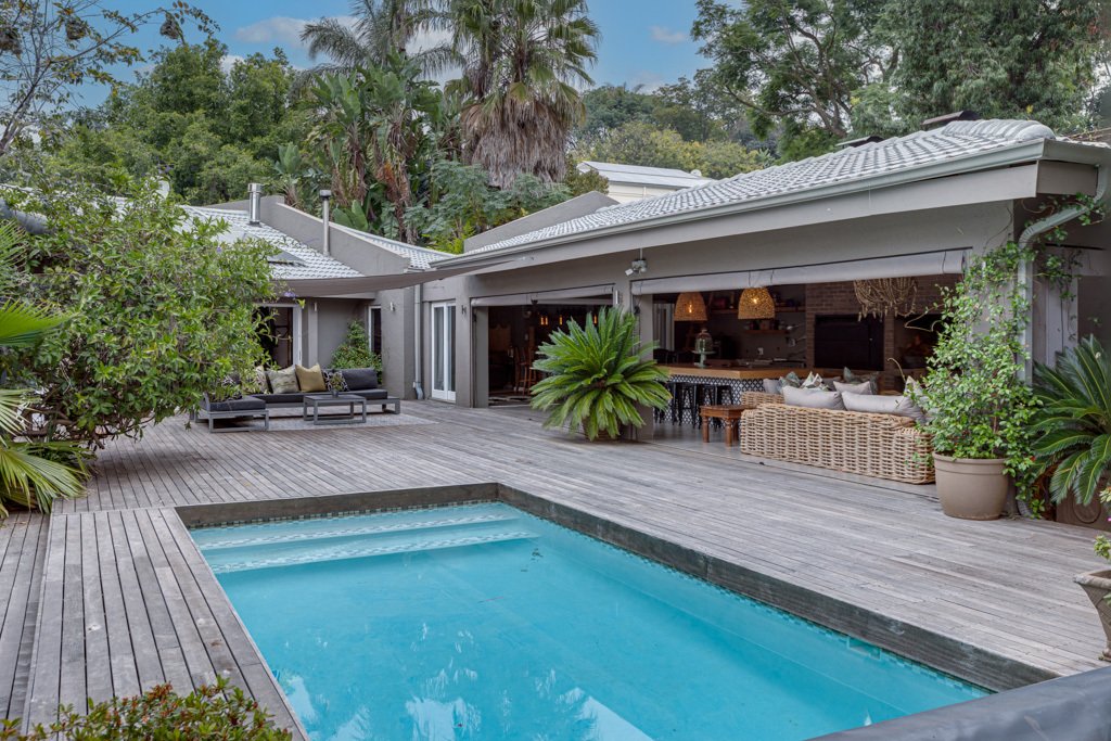 House in Benmore Gardens, Gauteng, South Africa 1 - 16572313