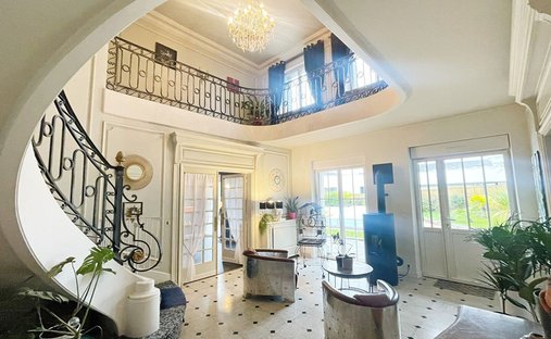 An Incredible Real Estate Asset Overlooking The Ria.