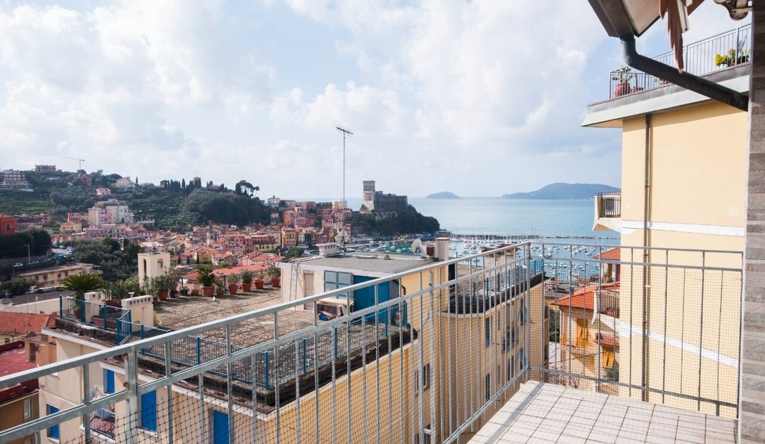 Apartment in Lerici, Liguria, Italy 1 - 16569012