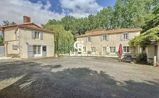 Saint-Jean-de-Beugne, Saint-Jean-d'Hermine, France 1