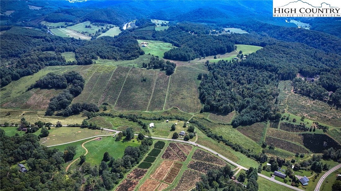 House in Crumpler, North Carolina, United States 5 - 16570785