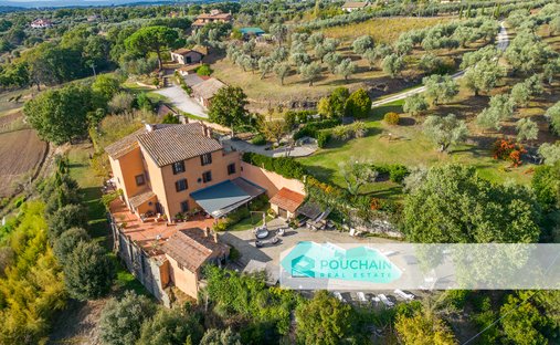 Castle for Sale in Viterbo, Lazio, Italy