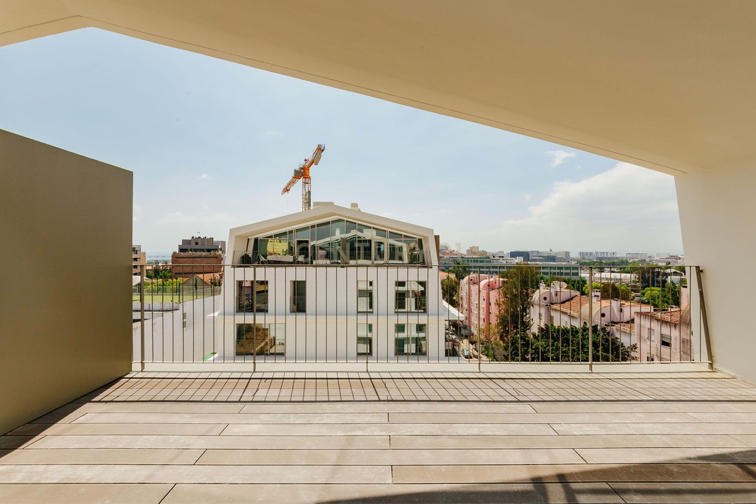 Apartment in Olivais, Lisbon, Portugal 2 - 15604283
