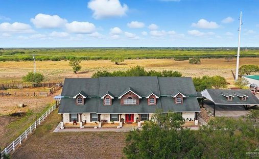 House in Falfurrias, Texas, United States 1