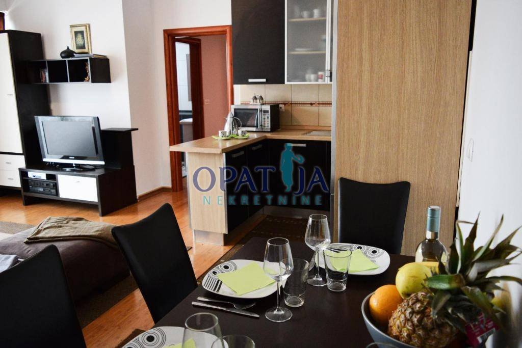 Apartment in Opcina Lovran, Primorje-Gorski Kotar County, Croatia 1 - 16571440