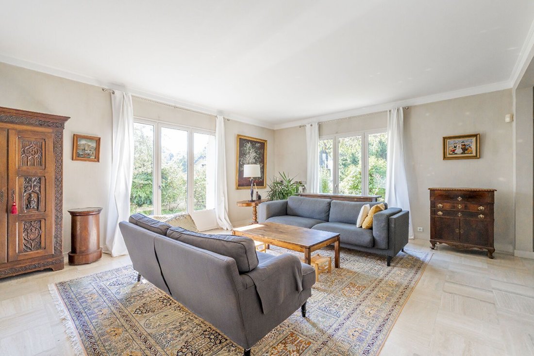 House in Marly-le-Roi, Ile-de-France, France 3 - 16099143