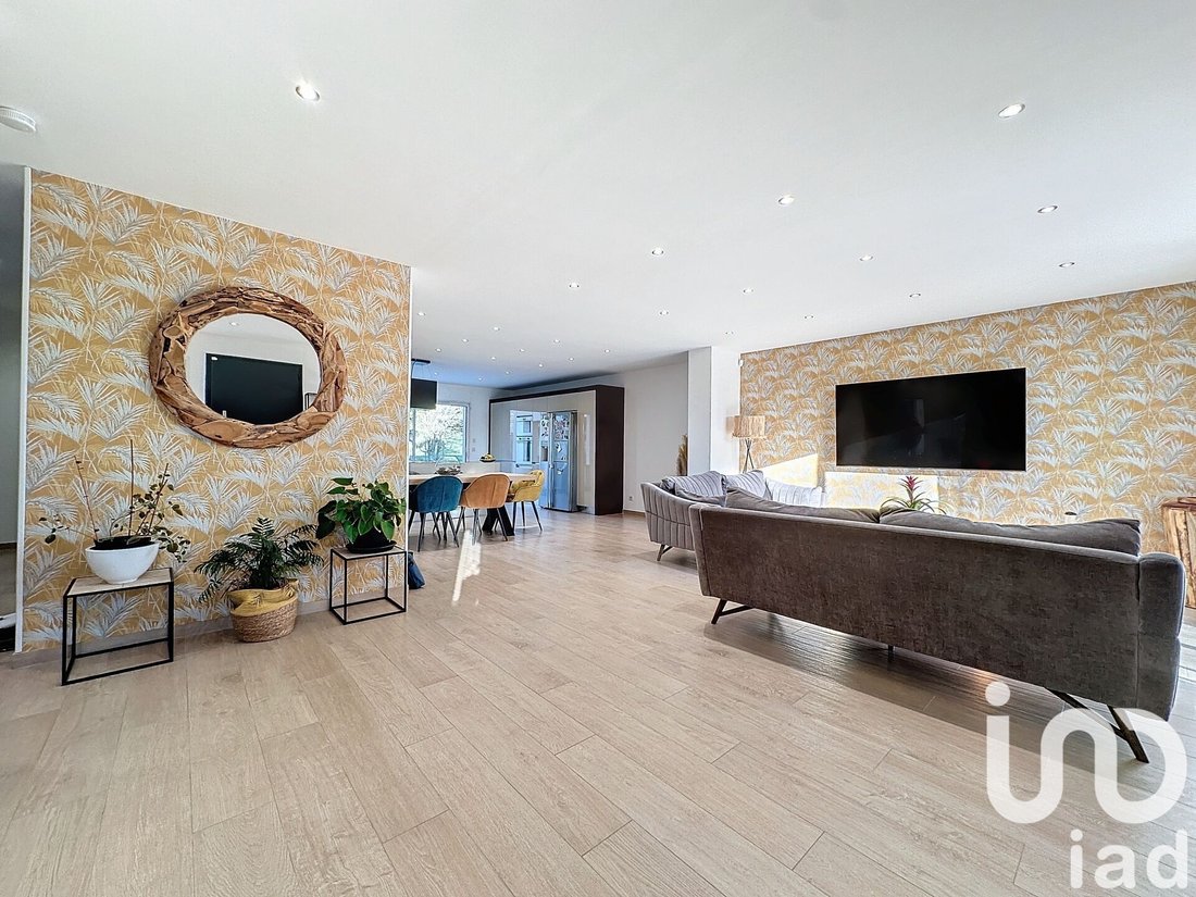 House in Grisy-Suisnes, Ile-de-France, France 3 - 16570569