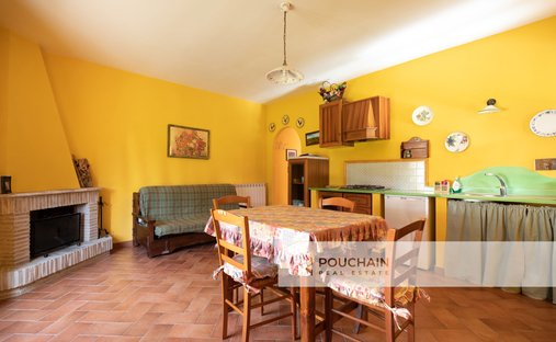 Villa in Acquapendente, Latium, Italien 1