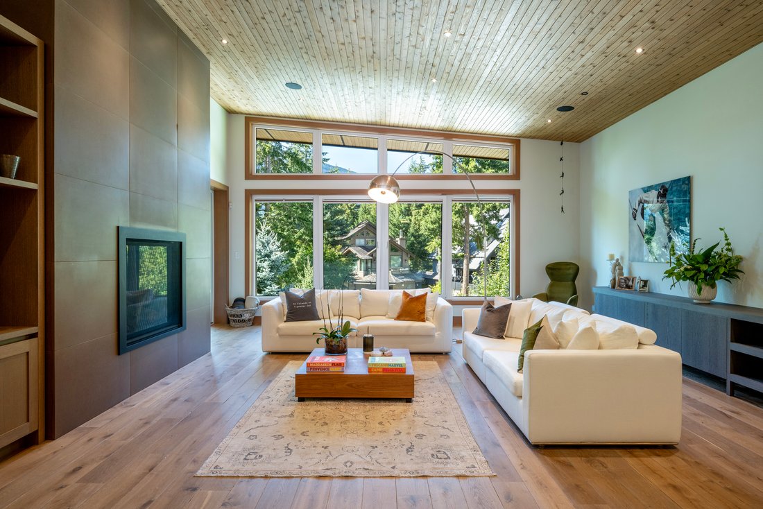 House in Whistler, British Columbia, Canada 2 - 16571899